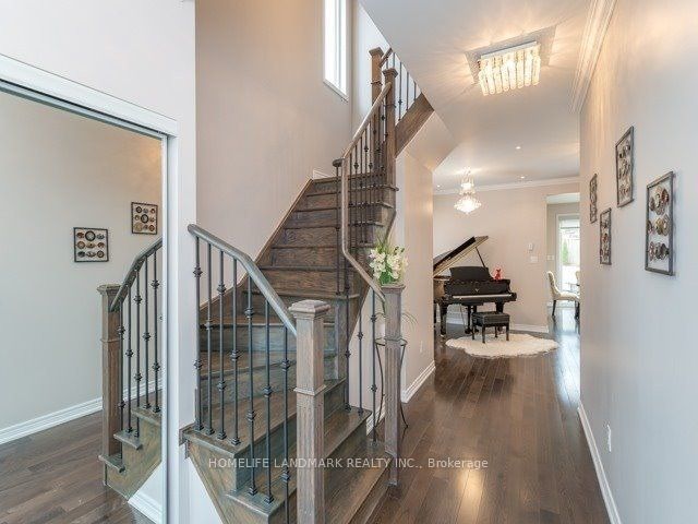 Additional image 2 of 98 Stoyell Drive, Richmond Hill, ON, L4E 0M8