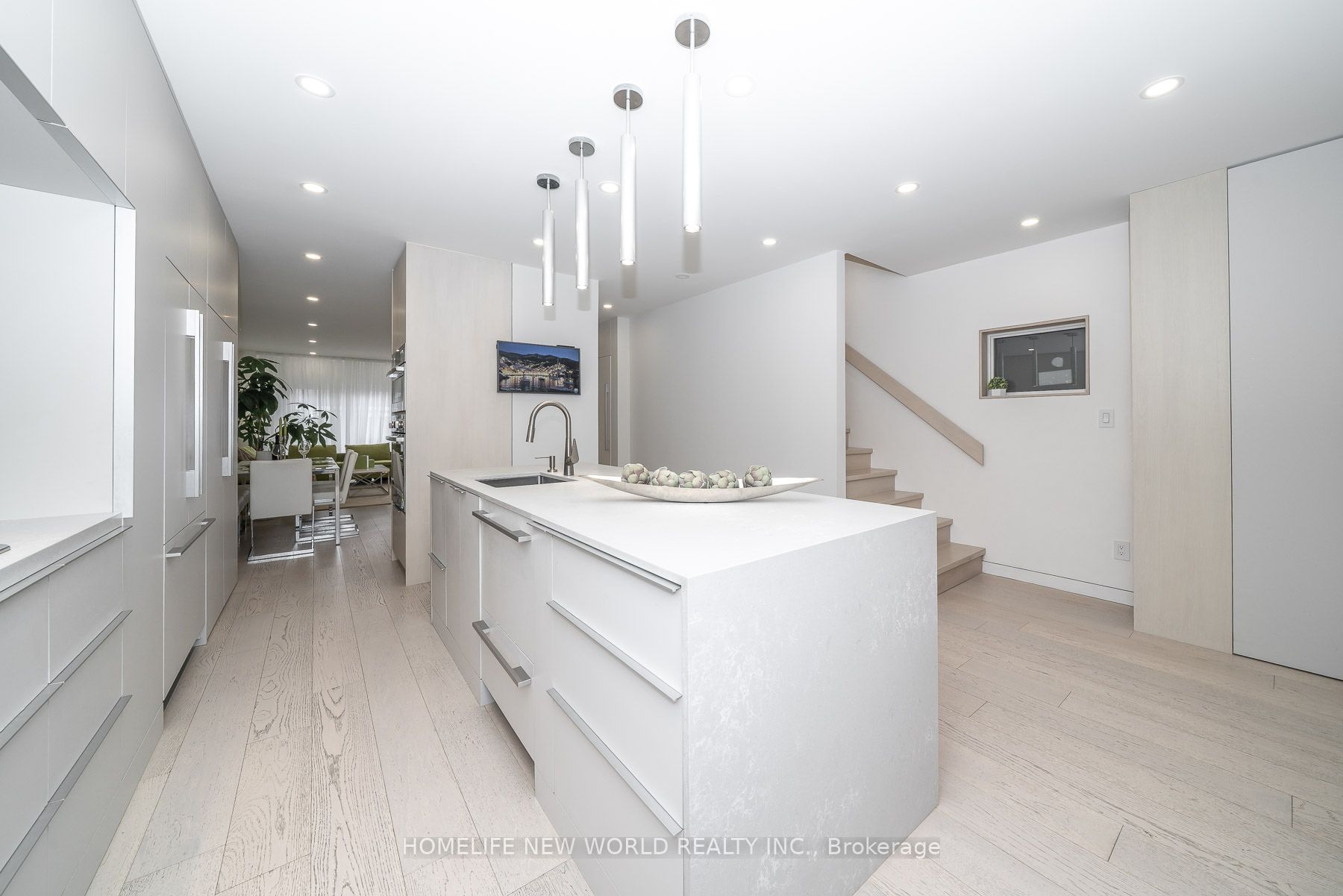 Additional image 6 of 30 Carling Avenue, Toronto, ON, M6G 3S1