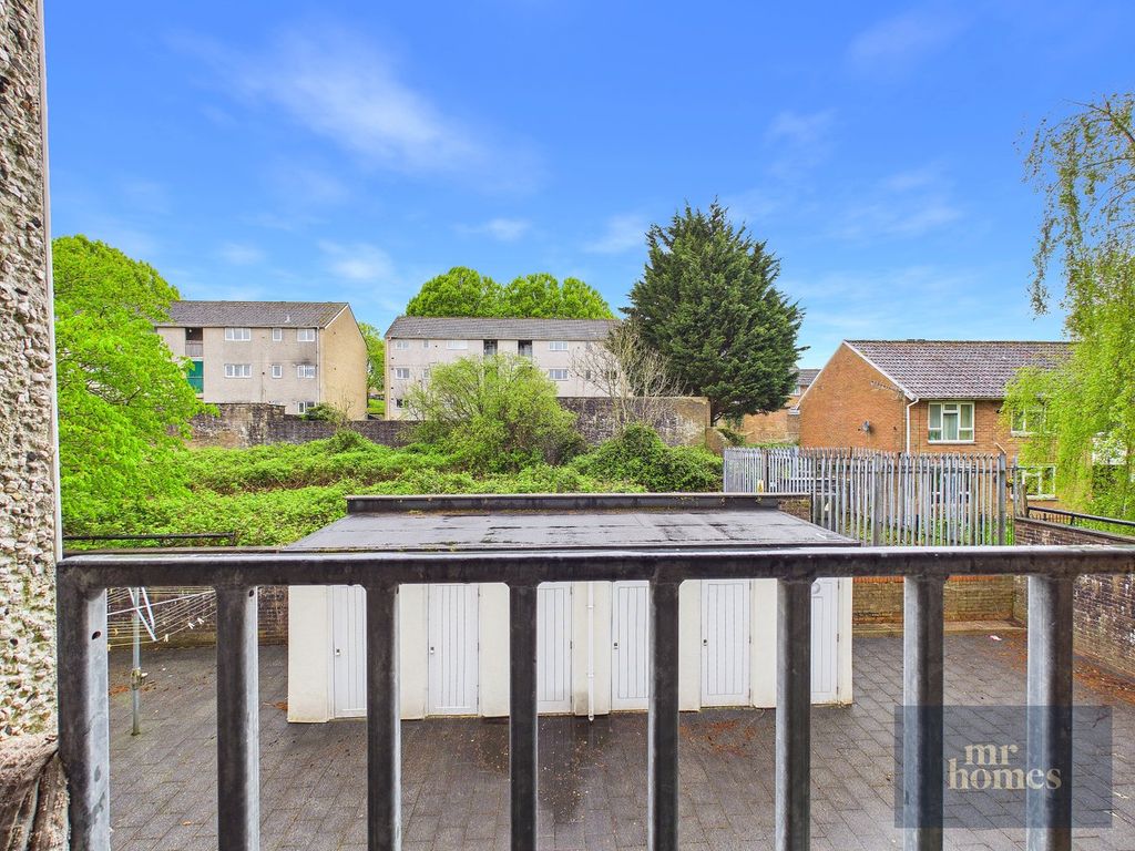 Additional image 10 of 2 bed flat for saleBeechley Drive, Cardiff CF5