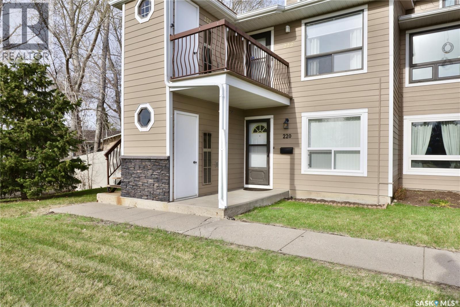 220 Cedar Meadow DRIVE