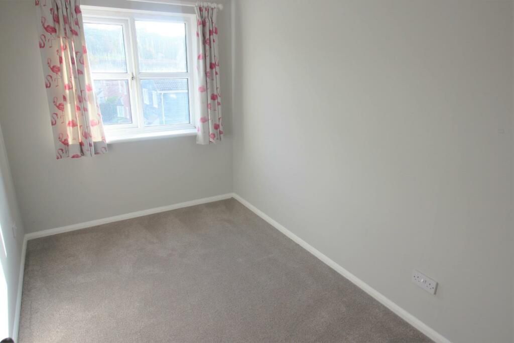 Additional image 6 of 2 bed flat for saleCoptefield Drive, Belvedere DA17