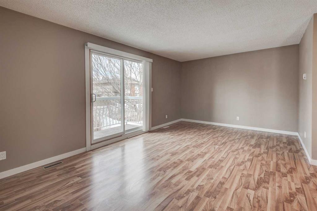Additional image 4 of 11452 8 Street SW, Calgary, AB, T2W4J5