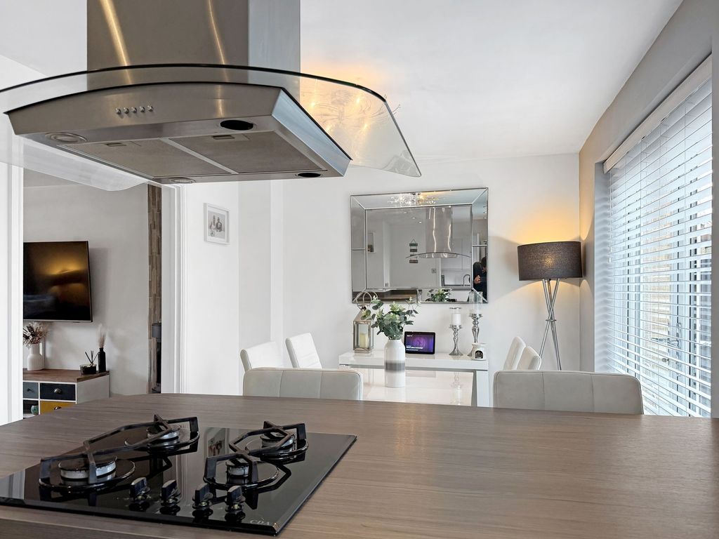 Additional image 12 of 5 bed detached house for saleDowney Grove, Penpedairheol CF82
