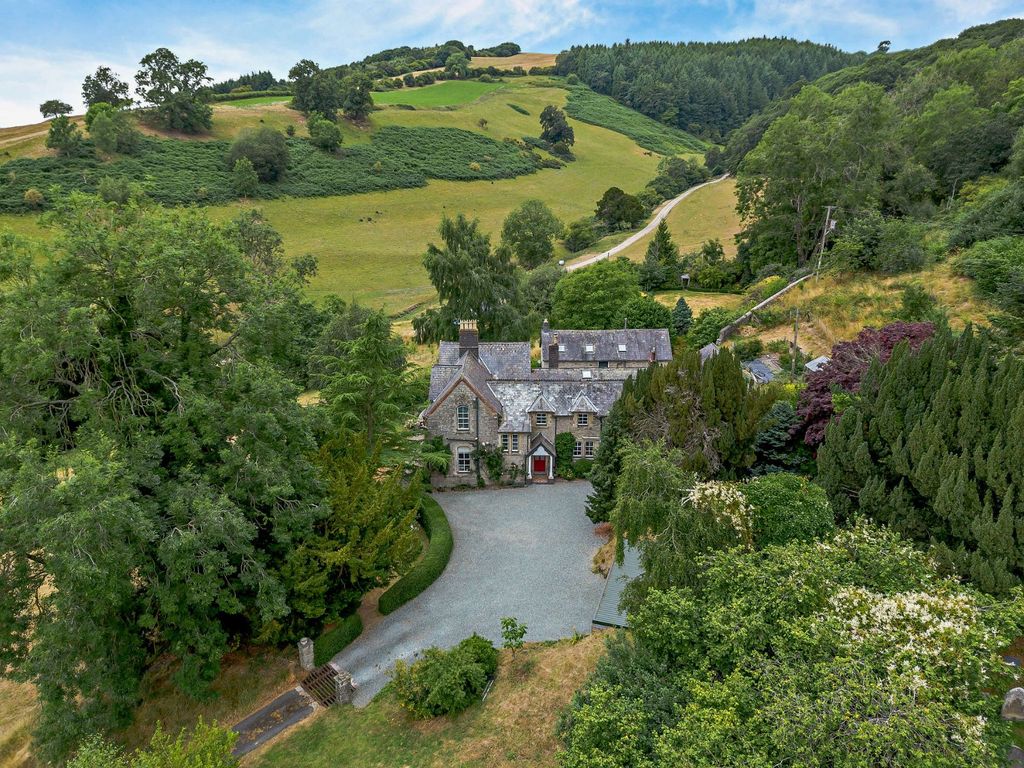 6 bed detached house for saleStowe, Knighton, Shropshire LD7