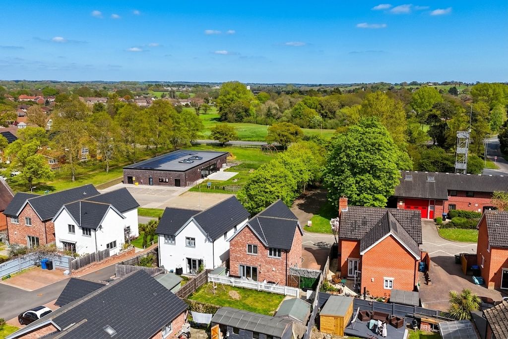 Additional image 23 of 3 bed detached house for saleOclee Place, Old Grammar Lane, Bungay NR35
