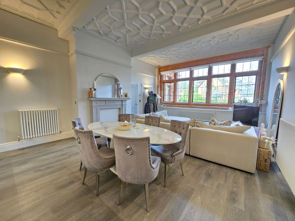 Additional image 8 of 2 bed flat for saleLawrence Road, Altrincham WA14
