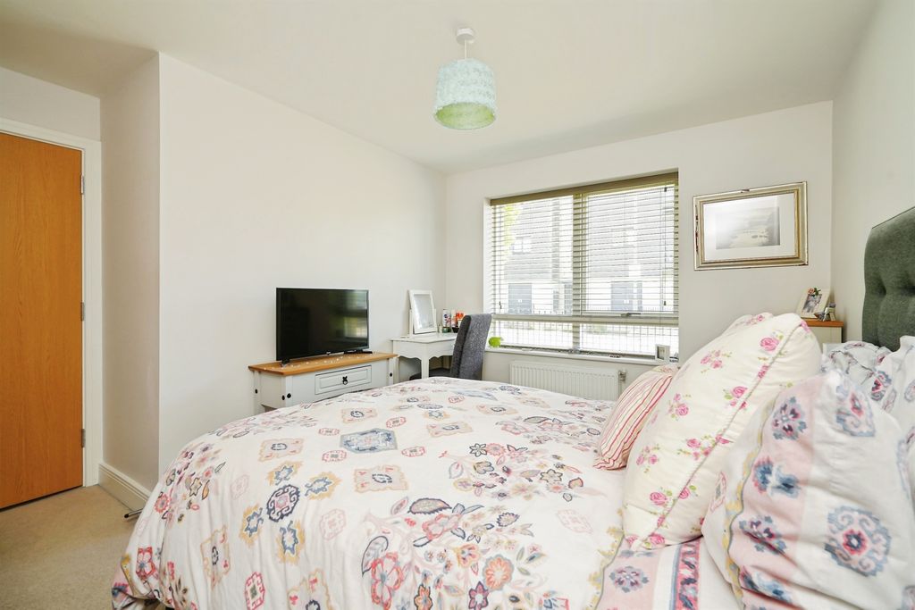 Additional image 11 of 1 bed flat for saleCharlotte Avenue, Bicester OX27