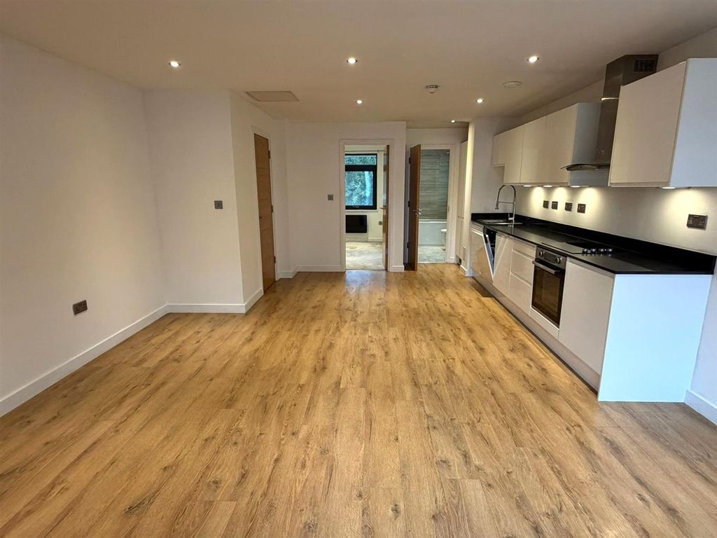 Additional image 3 of 1 bed flat for saleHopewood Park, Deepdene Avenue, Dorking RH5