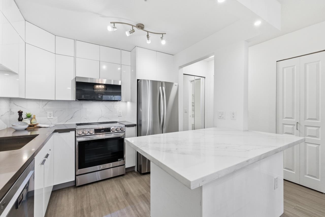 Additional image 4 of 20-3428 Adanac Street, Vancouver, BC, V5K 5H5