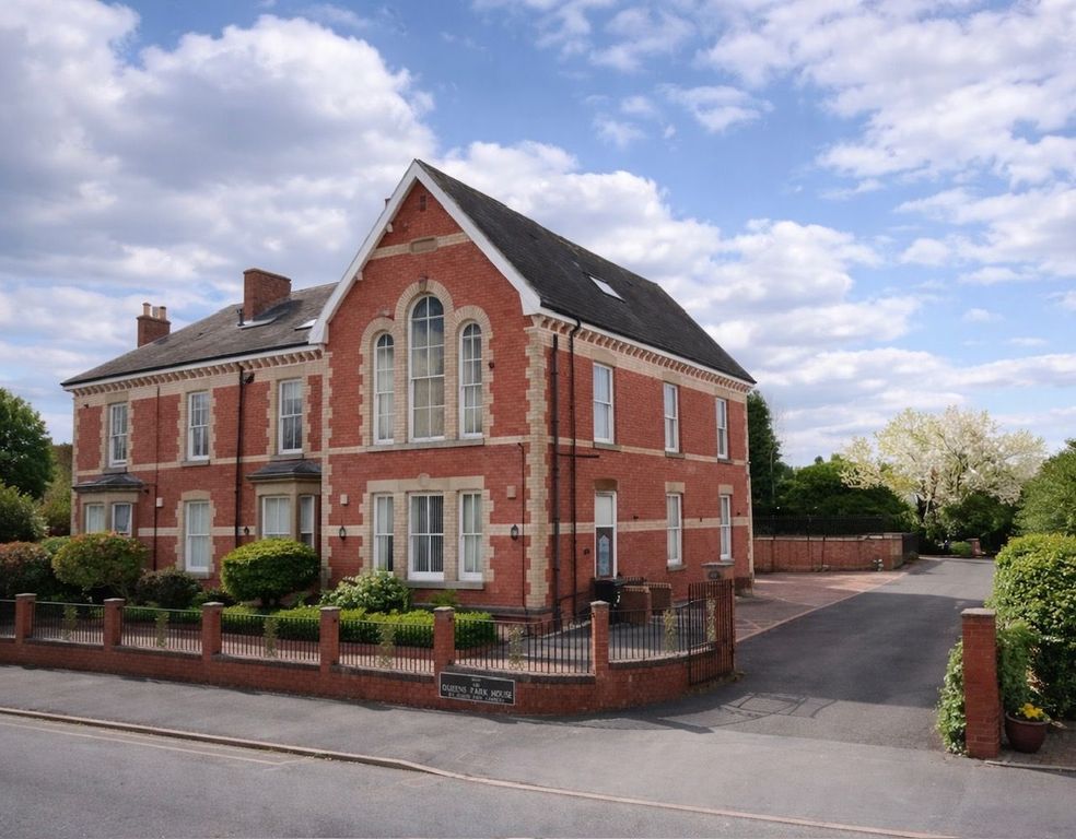 1 bed flat for saleQueens Road, Oswestry SY11