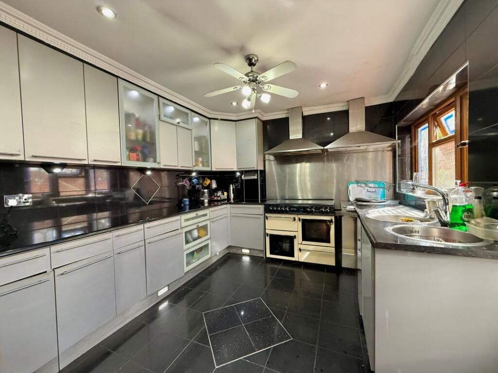 Additional image 6 of 5 bed terraced house for saleNinian Road, Cardiff CF23