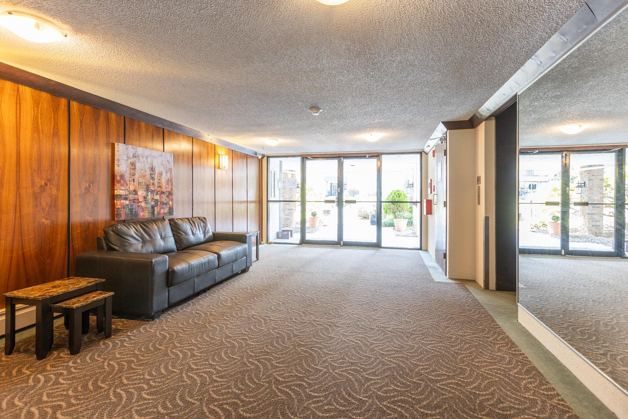 Additional image 3 of 203-1379 Merklin Street, White Rock, BC, V4B 4C2