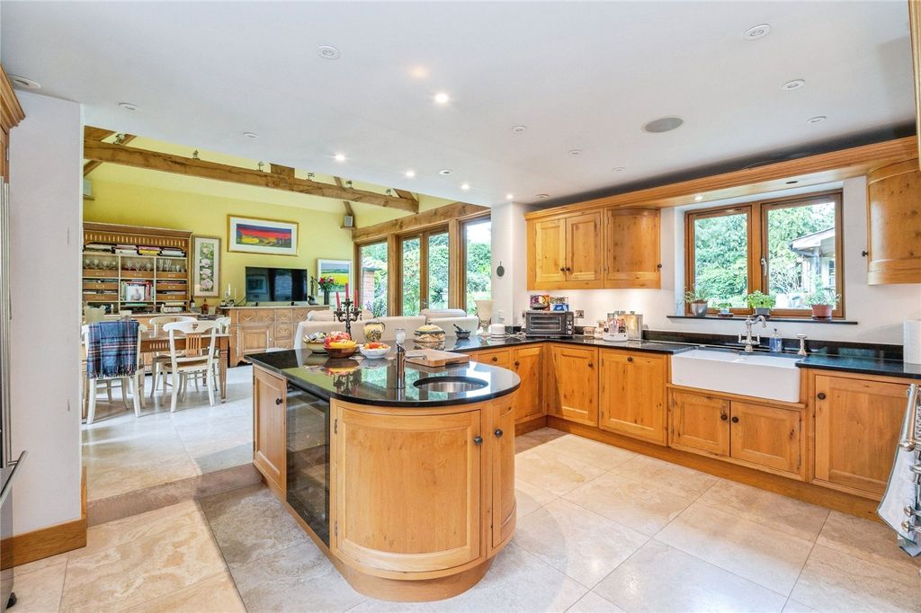 Additional image 9 of 4 bed detached house for saleChurch Street, Billericay, Essex CM11