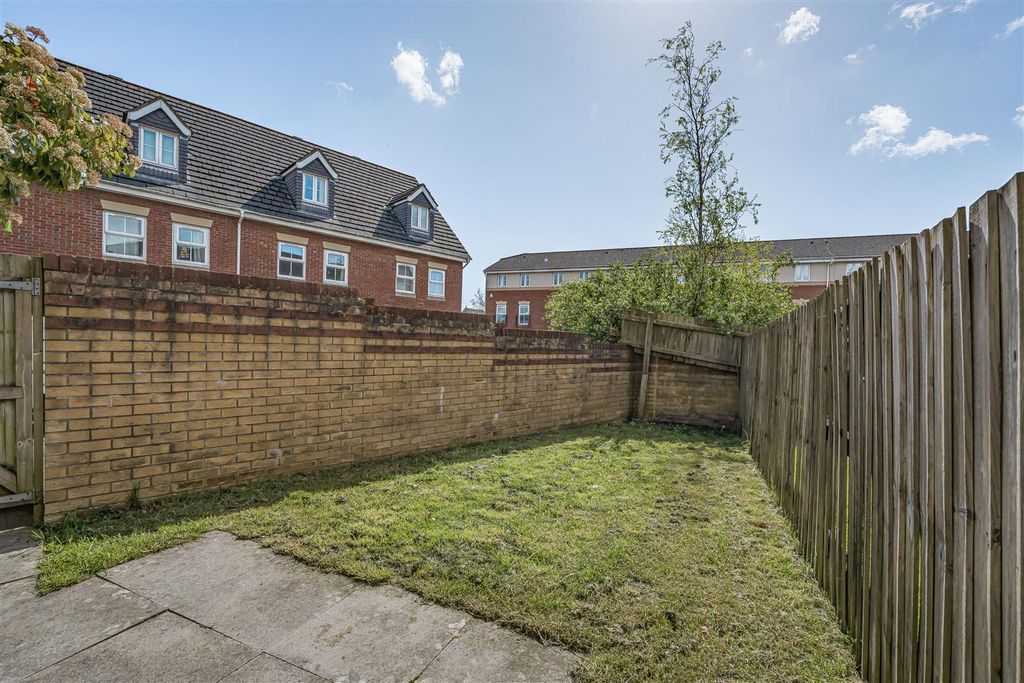 Additional image 16 of 3 bed town house for saleHeol Dewi Sant, Cardiff CF14