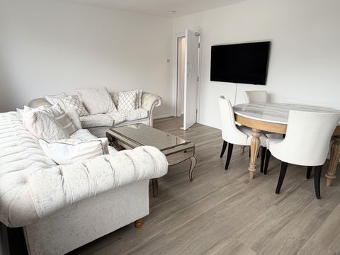 Aspinall Street, Rusholme M14