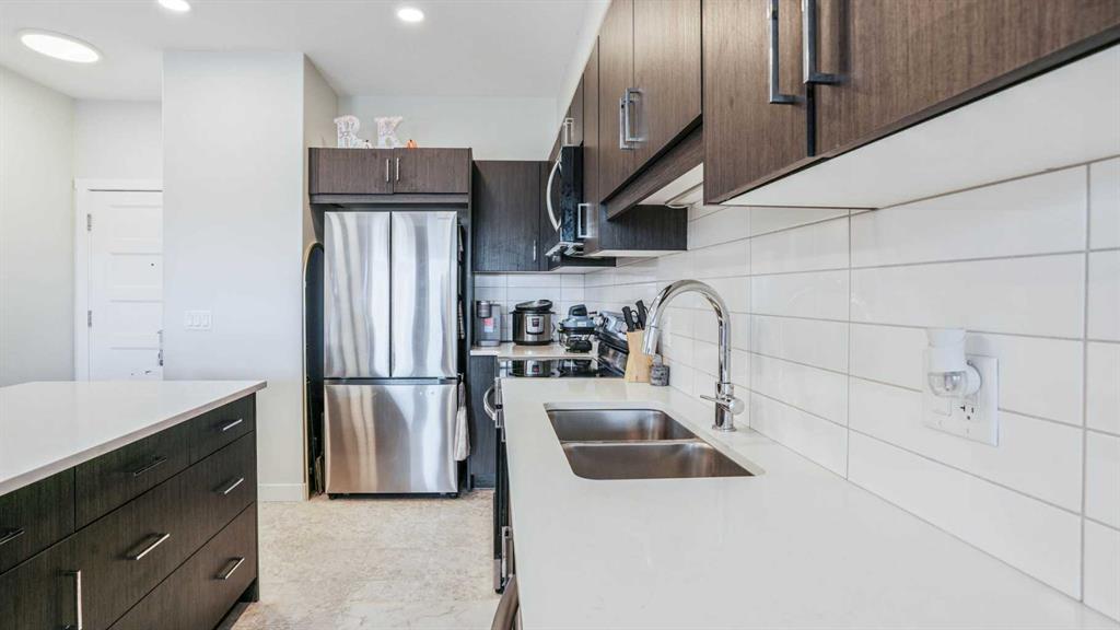 Additional image 6 of 404-125 Wolf Hollow Crescent SE, Calgary, AB, T2X 5K9