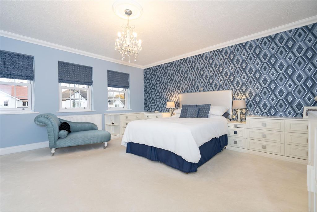 Additional image 11 of 6 bed detached house for saleNorsey Road, Billericay CM11
