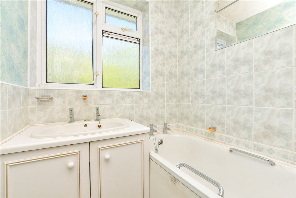 Additional image 9 of 2 bed maisonette for saleRidge Close, Strood Green, Betchworth, Surrey RH3