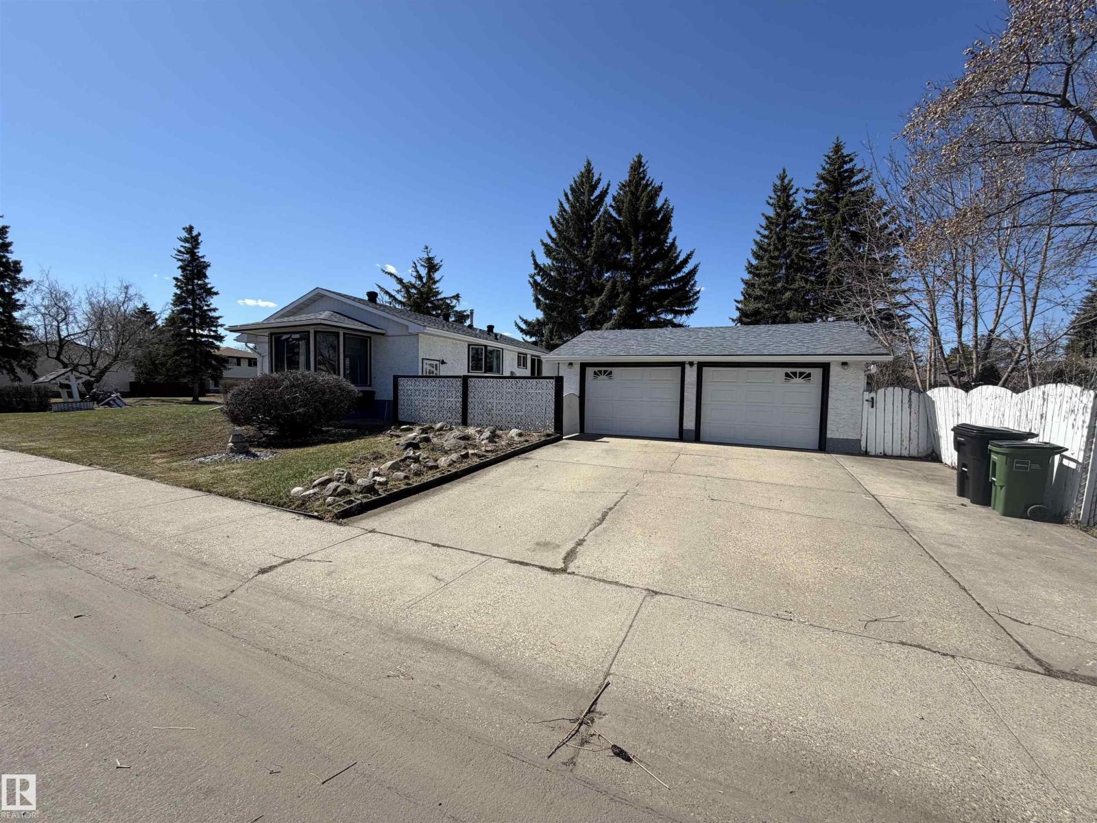 Additional image 4 of 17104 85 Avenue NW, Edmonton, AB, T5T0K8