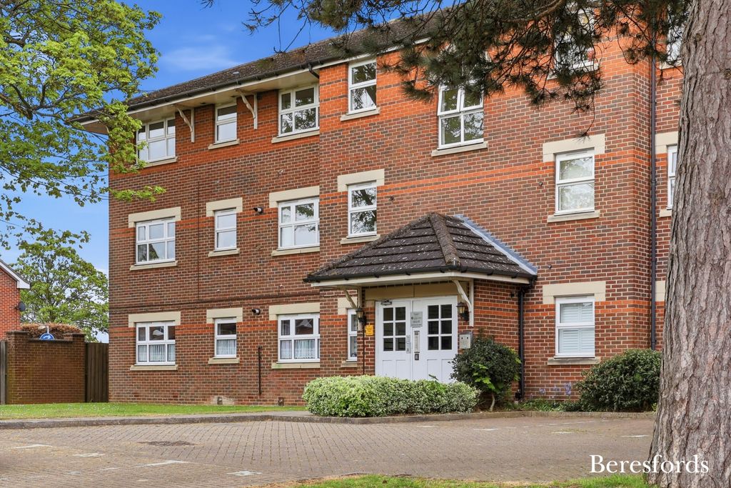 Additional image 11 of 2 bed flat for saleBurns Close, Billericay CM11