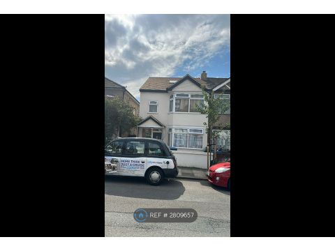 Cavendish Road, London N18