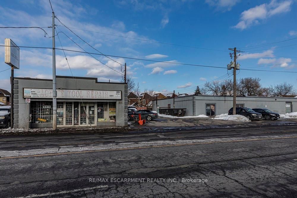 Additional image 2 of 955 Barton Street E, Hamilton, ON, L8L 3C4