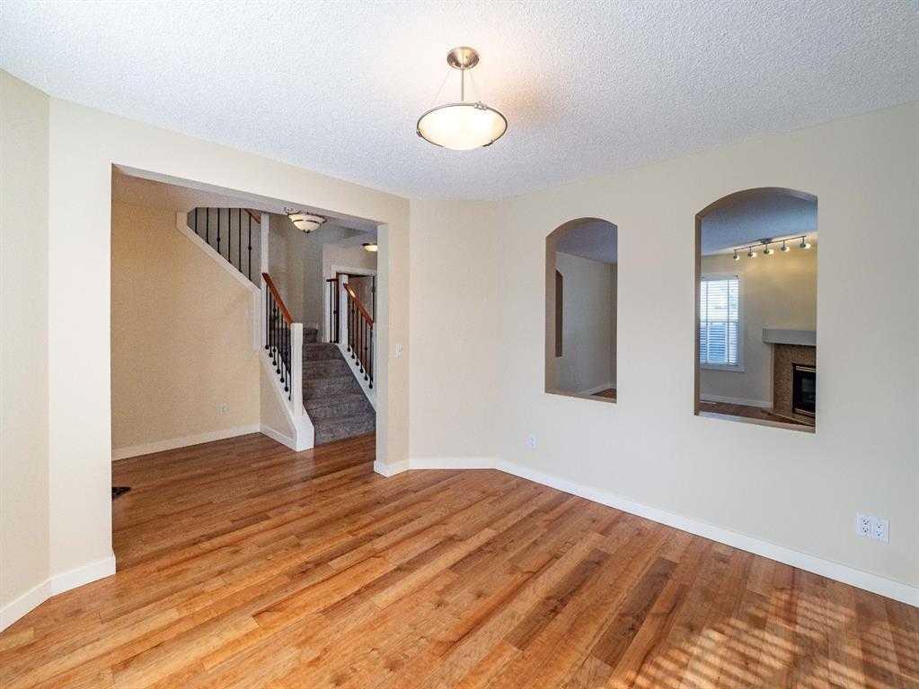 Additional image 2 of 101 Westpoint Gardens, Calgary, AB, T3H 4M4