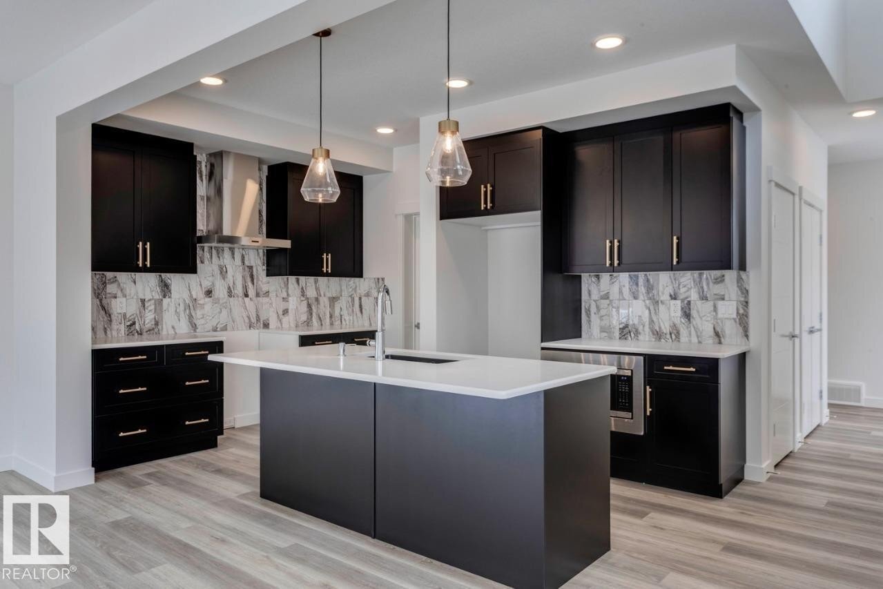Additional image 8 of 1835 188 Street NW, Edmonton, AB, T6T2M9