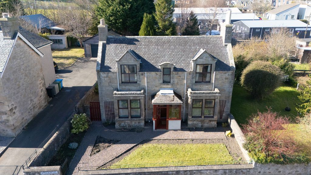 3 bed detached house for saleUpper King Street, Tain IV19
