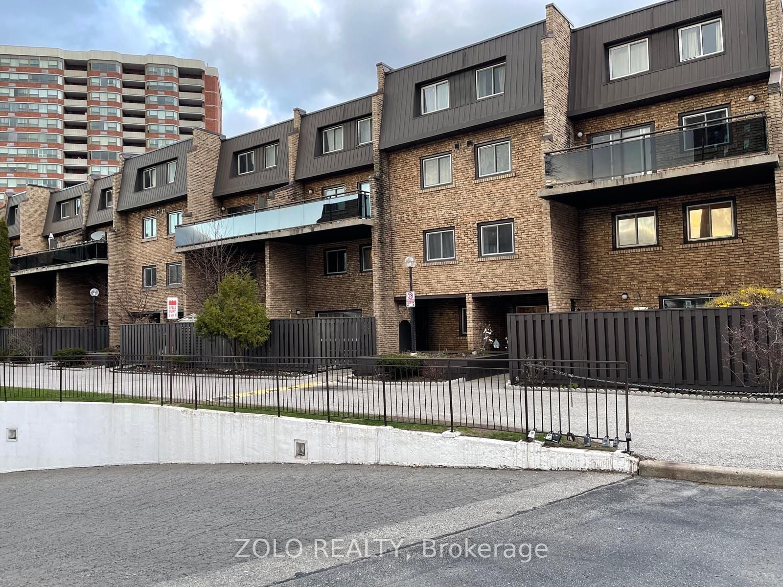 74-130 Ling Road, Toronto, ON, M1E 4V9