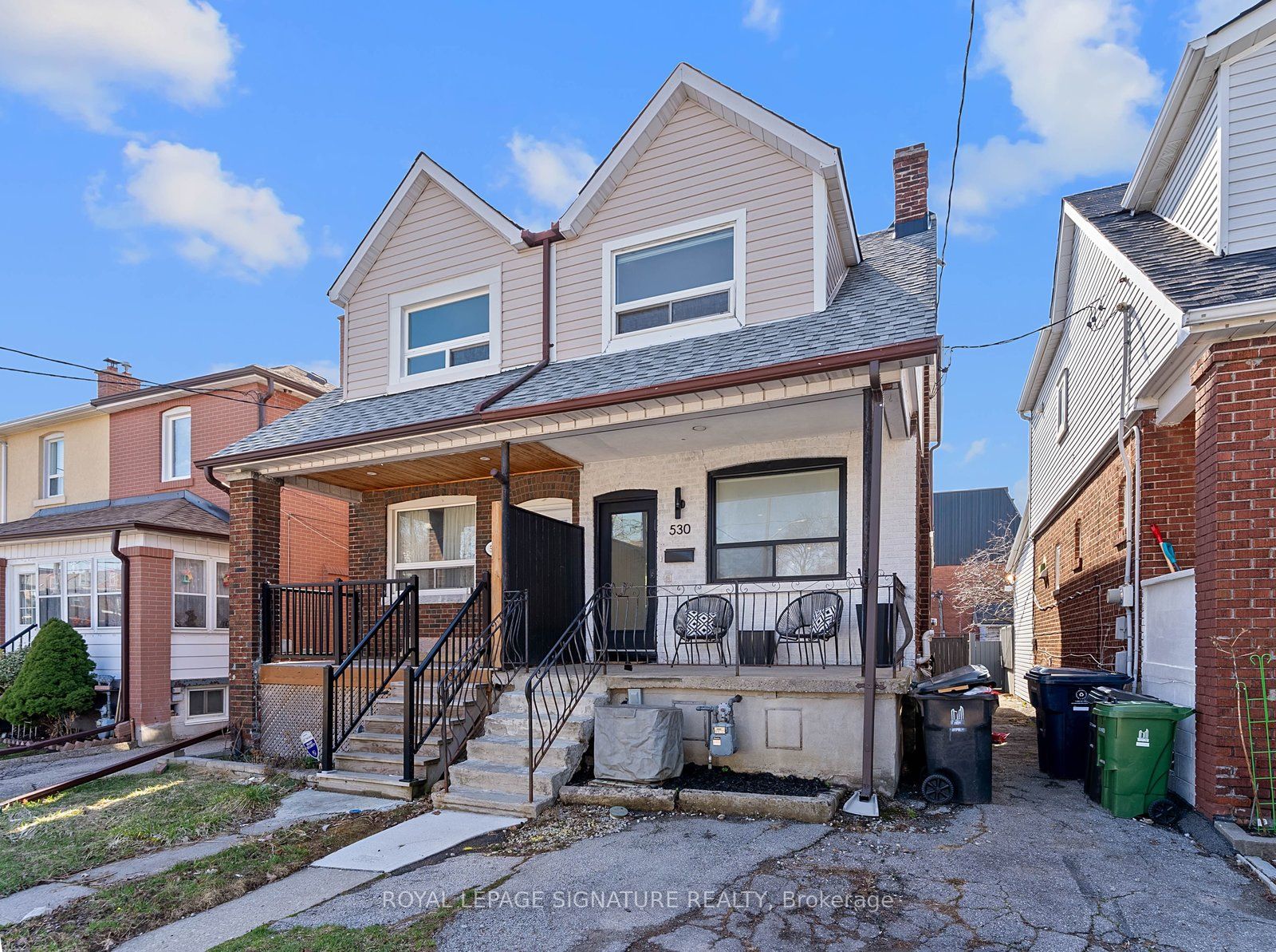 530 Lauder Avenue, Toronto, ON, M6E 3J4