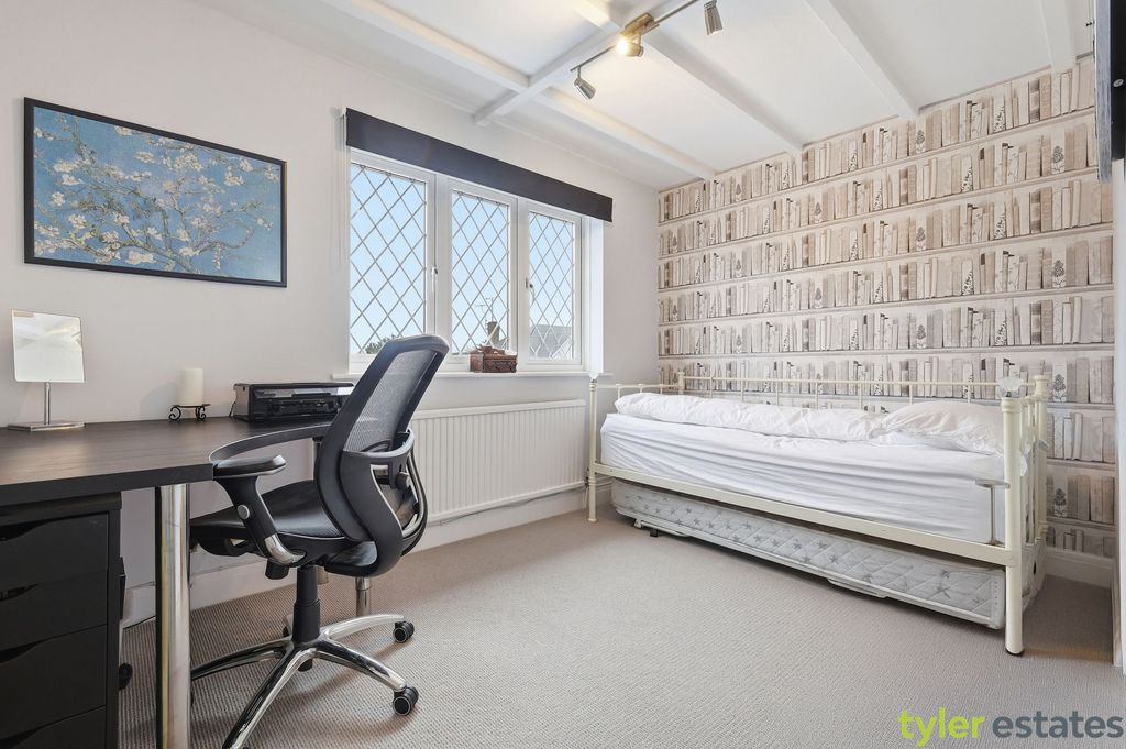 Additional image 29 of 5 bed detached house for saleNoak Hill Road, Billericay CM12