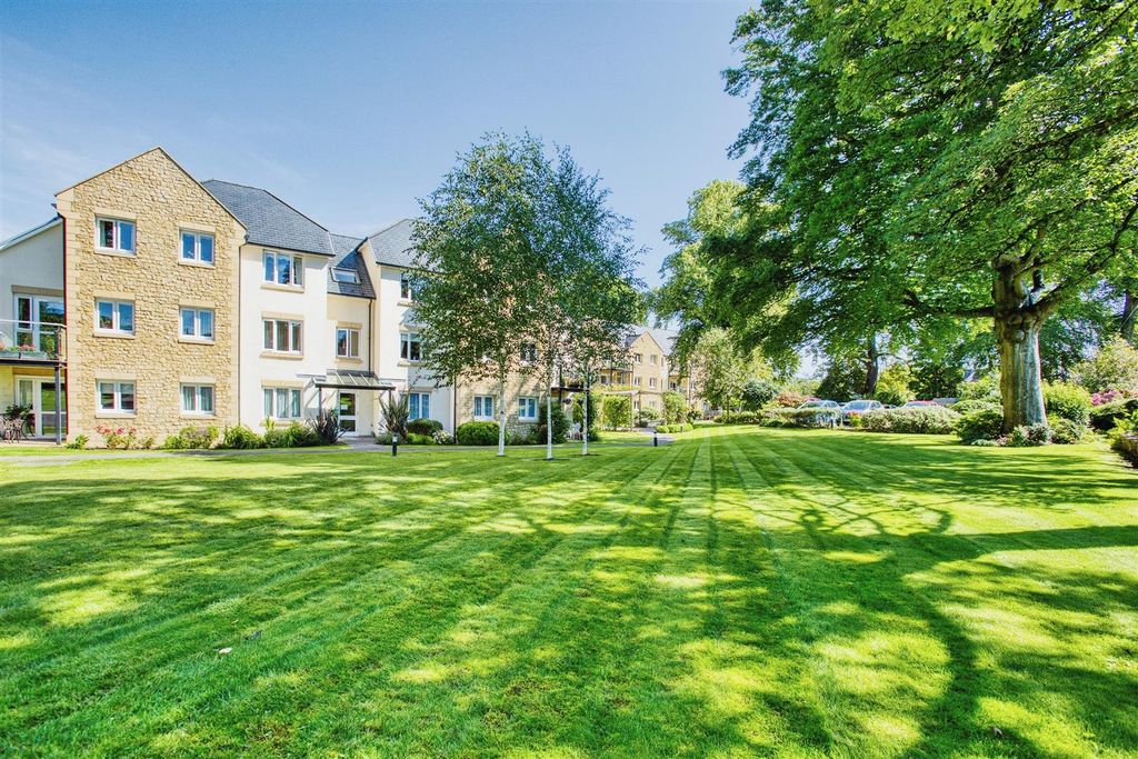 Additional image 15 of 2 bed flat for saleHolmcroft Court, Charlton Road, Shepton Mallet BA4