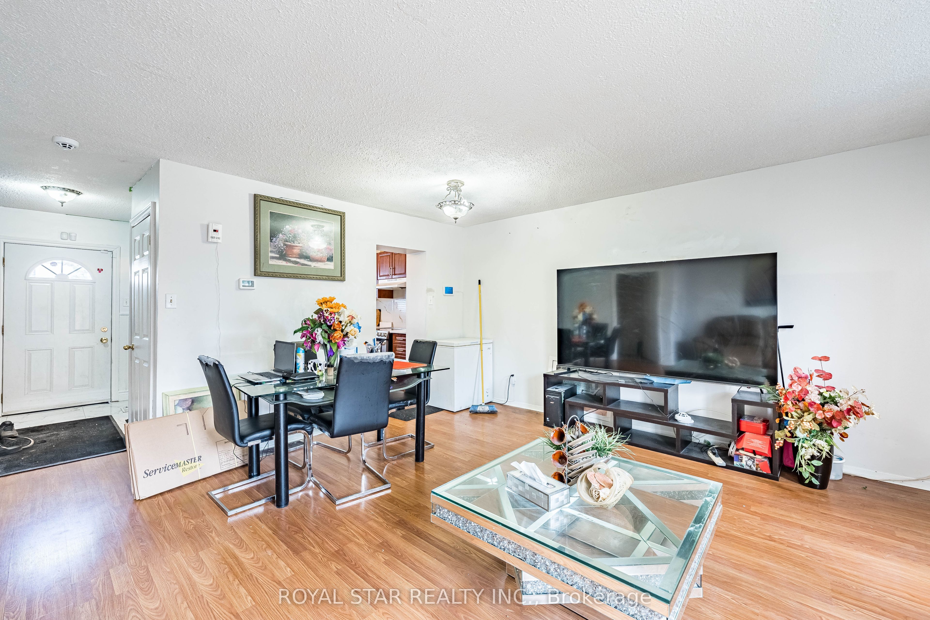 Additional image 5 of 99-105 Hansen Road N, Brampton, ON, L6V 3C9