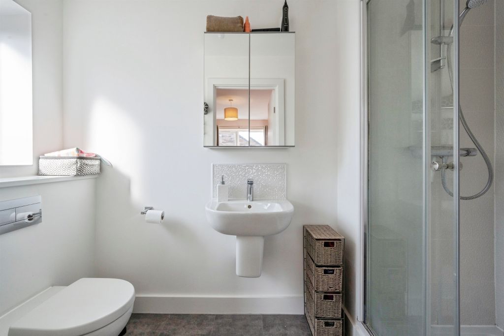 Additional image 11 of 3 bed semi-detached house for saleSwan Road, Lakeside, Doncaster DN4