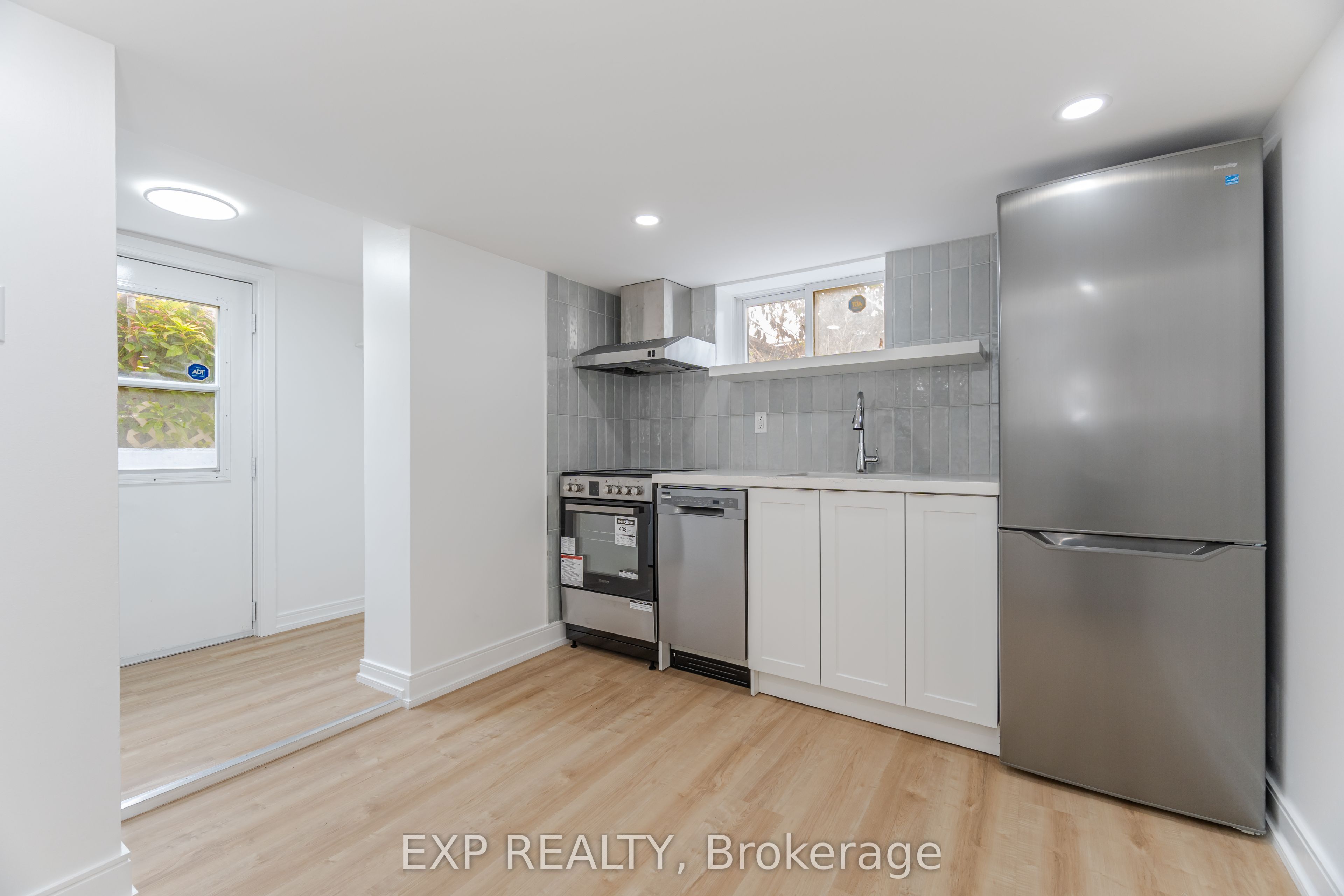Additional image 5 of B-716 Brock Avenue, Toronto, ON, M6H 3P2