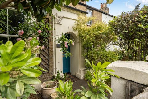 Richmond Road, St Margarets TW1