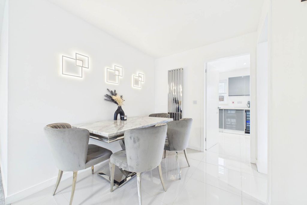 Additional image 11 of 3 bed semi-detached house for saleCalderside Place, Airdrie ML6