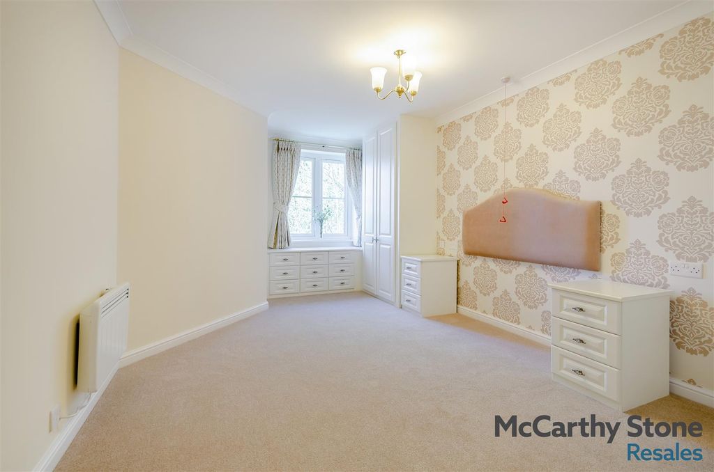 Additional image 12 of 1 bed flat for saleSt Rumbolds Court, Buckingham Road, Brackley NN13
