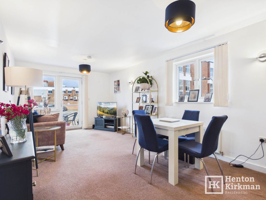 Additional image 3 of 2 bed flat for saleWalman House, St Ediths Court, Billericay CM12