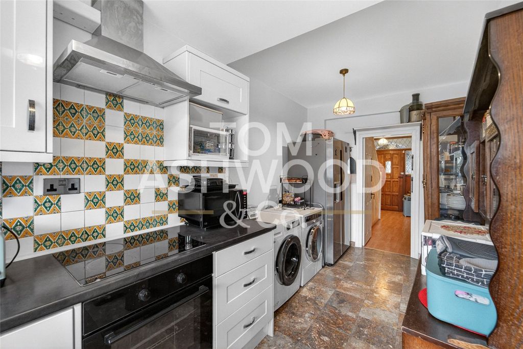 Additional image 4 of 4 bed terraced house for saleWestrow Drive, Leftley Estate, Barking IG11