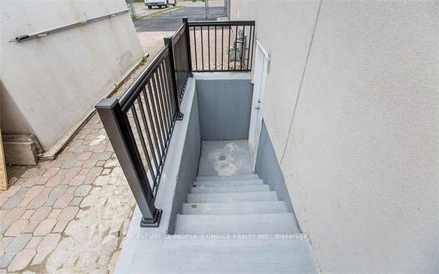 Additional image 4 of 83 Fallingdale Crescent, Brampton, ON, L6T 3J5
