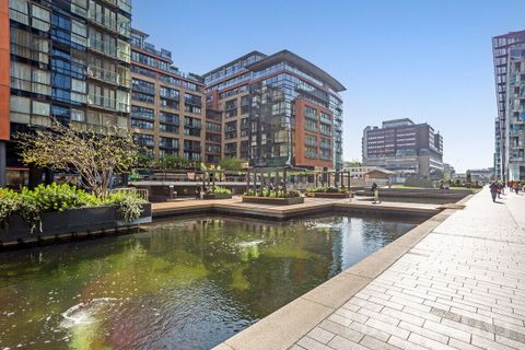 Merchant Square East, Paddington W2