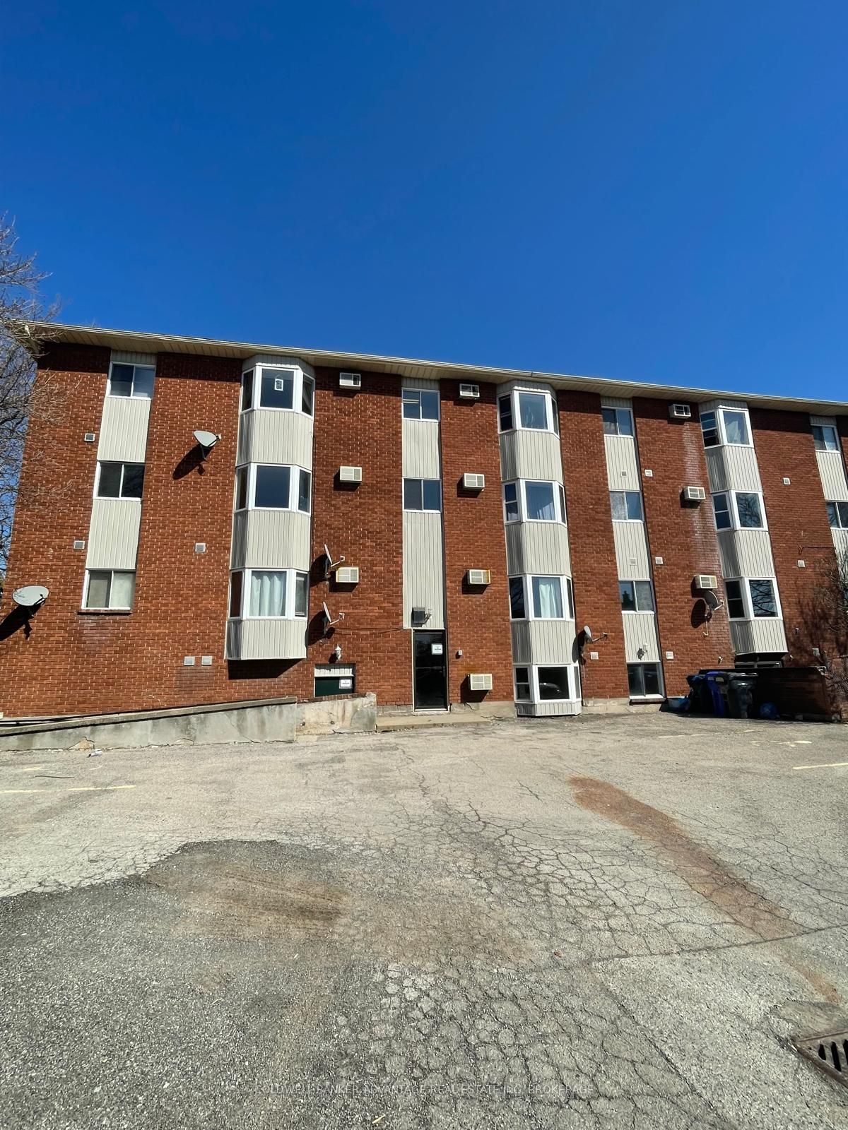 205-55 Mcalpine Avenue S, Welland, ON, L3B 1T7