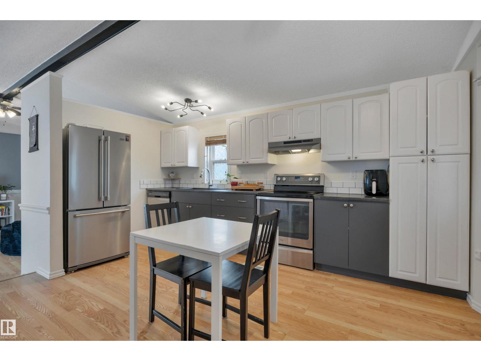 Additional image 2 of 140 Evergreen Park NW, Edmonton, AB, T5Y4M2
