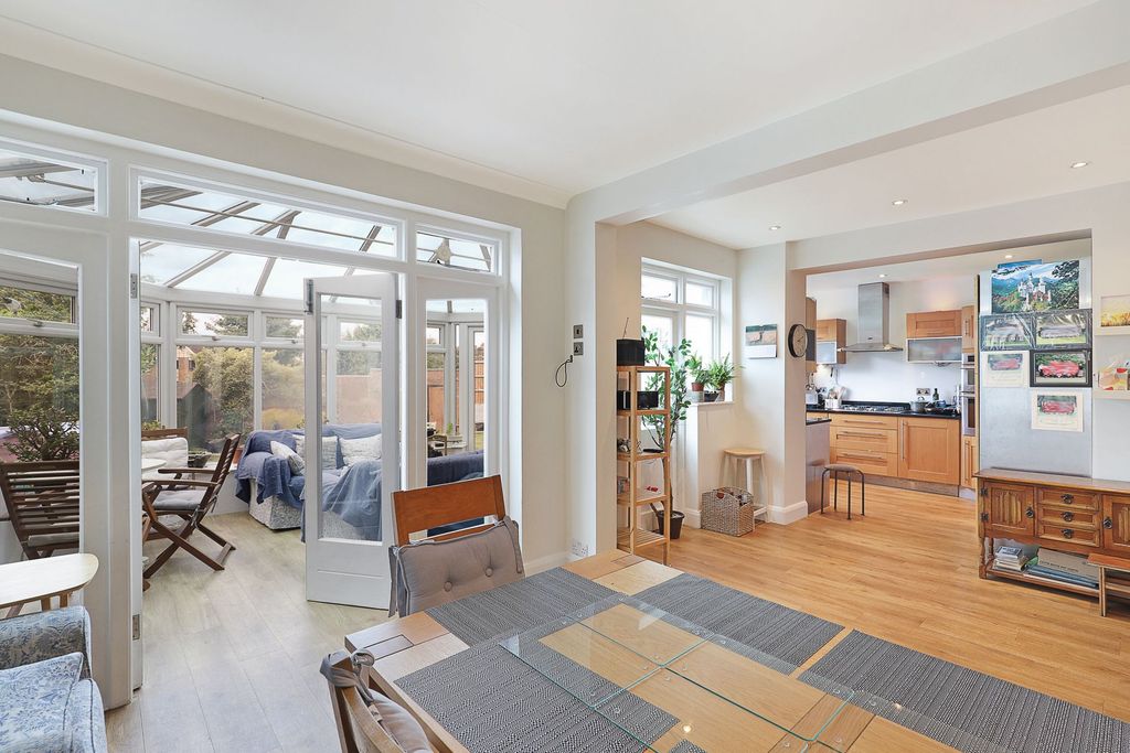 Additional image 2 of 4 bed semi-detached house for saleDevon Close, Buckhurst Hill IG9