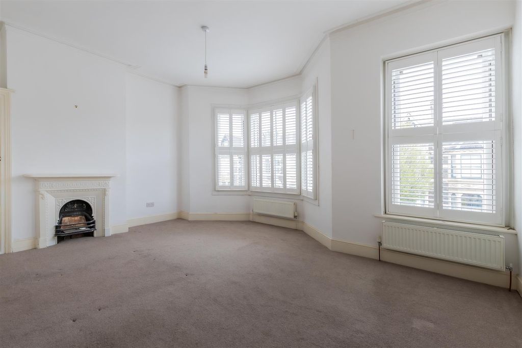 Additional image 10 of 3 bed property for saleHamilton Street, Pontcanna, Cardiff CF11