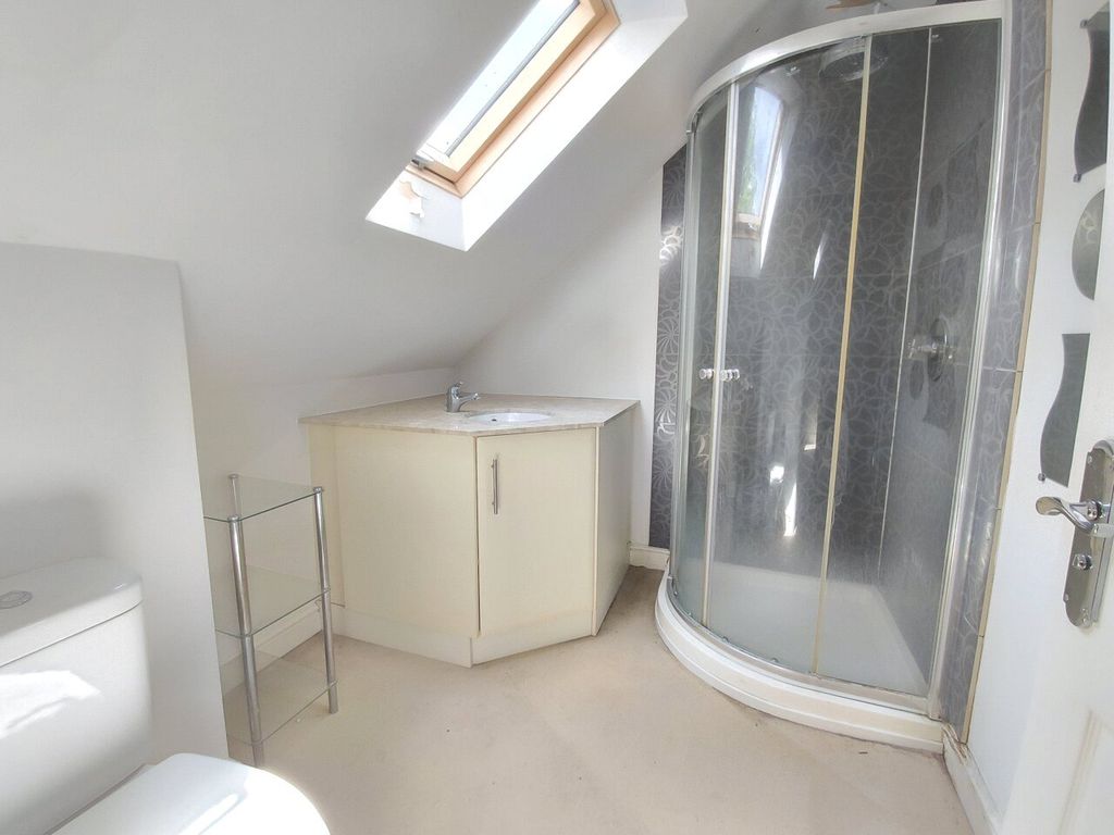 Additional image 13 of 2 bed flat for saleRavenswood Gardens, Stonydelph Lane, Wilnecote, Tamworth B77