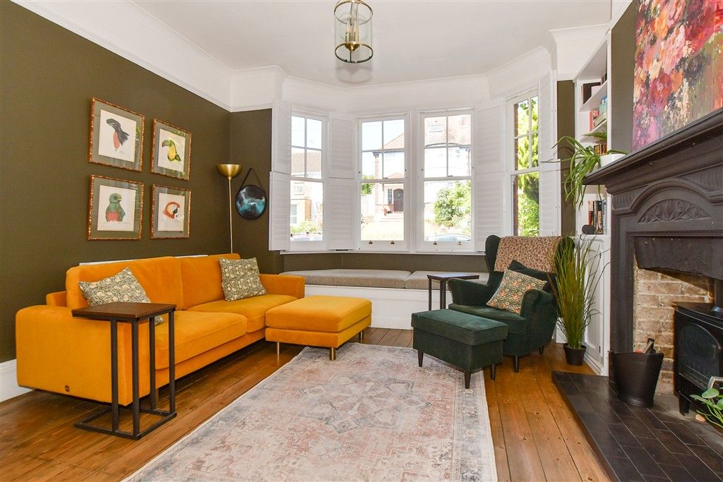 Additional image 6 of 4 bed semi-detached house for saleRussell Road, Buckhurst Hill, Essex IG9