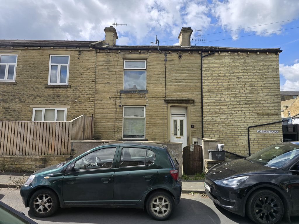 Additional image 3 of 1 bed property for sale2 Victoria Place, Brighouse, West Yorkshire HD6